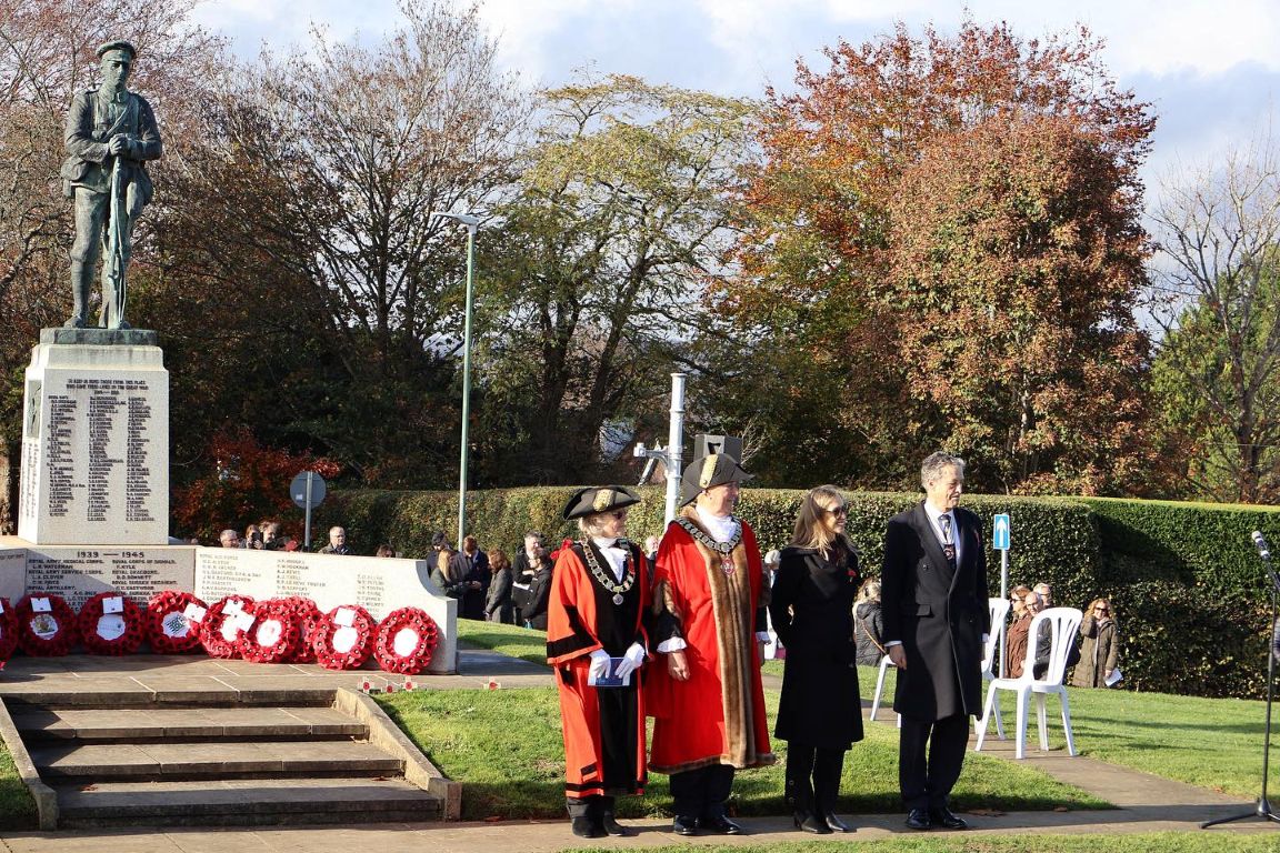 Mayors HM Deputy Lieutenant of Kent The Lord Colgrain DL and Laura Trott MP